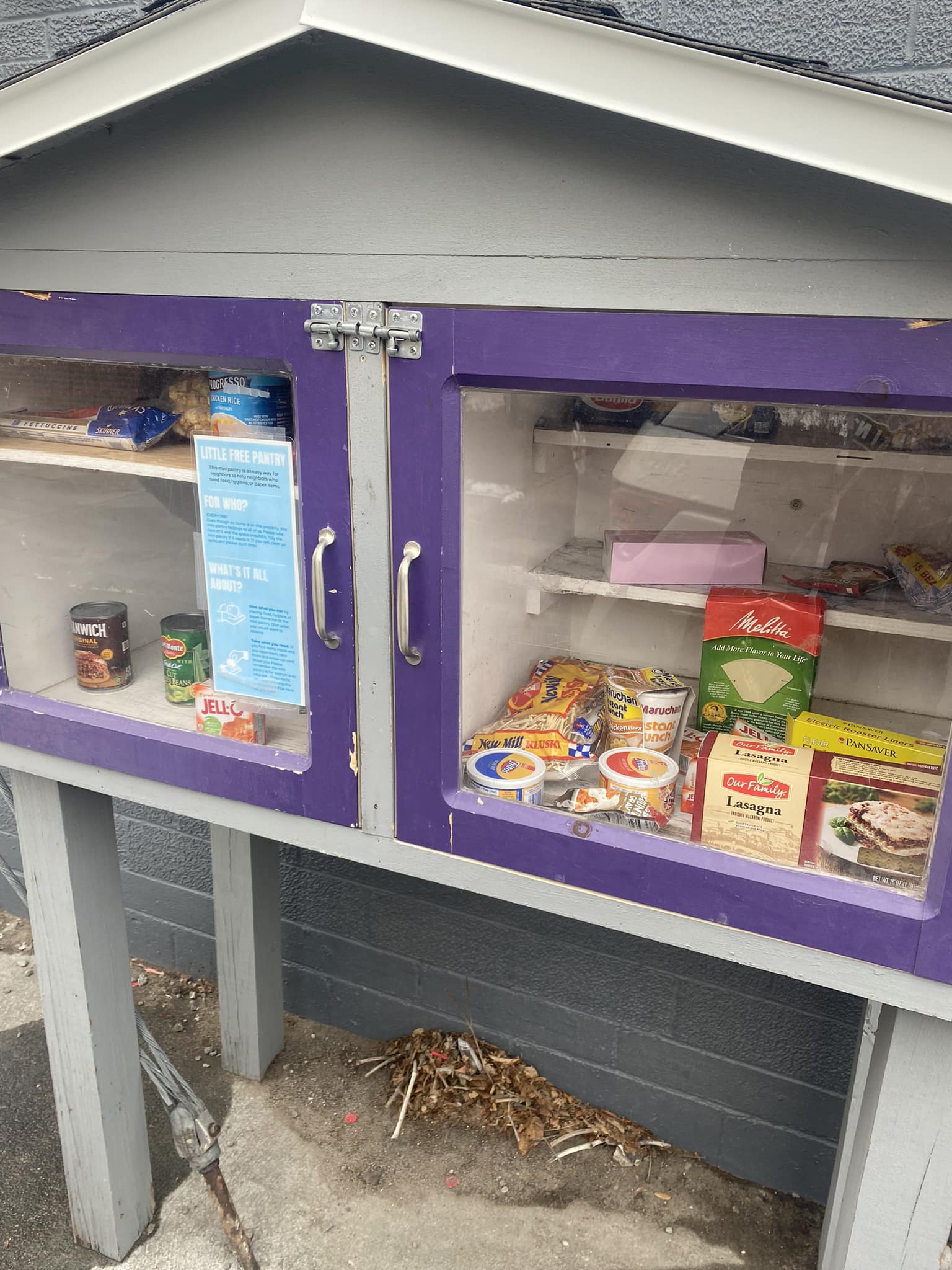 Free Little Pantry